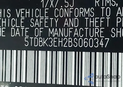 2011 Toyota Highlander Base V6 z USA, uszkodzony, nr VIN 5TDBK3EH2BS060347